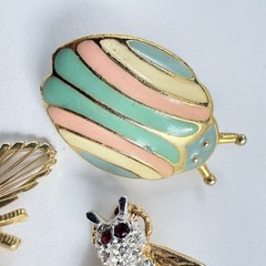 VTG Lot of 3 Pins Enameled Lady Bug Rhinestone Bee & Monet Butterfly Gold Tone