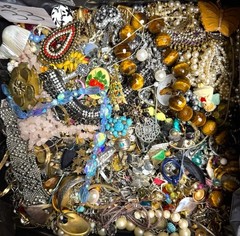 3 Pound Unsorted Huge Lot VTG Jewelry Vintage Now Junk & Wear Resell Tangled In