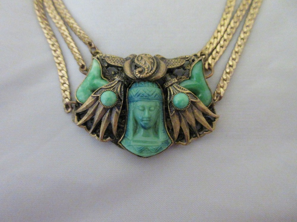 Antique Vintage 1920s EGYPTIAN REVIVAL NECKLACE art deco green czech glass