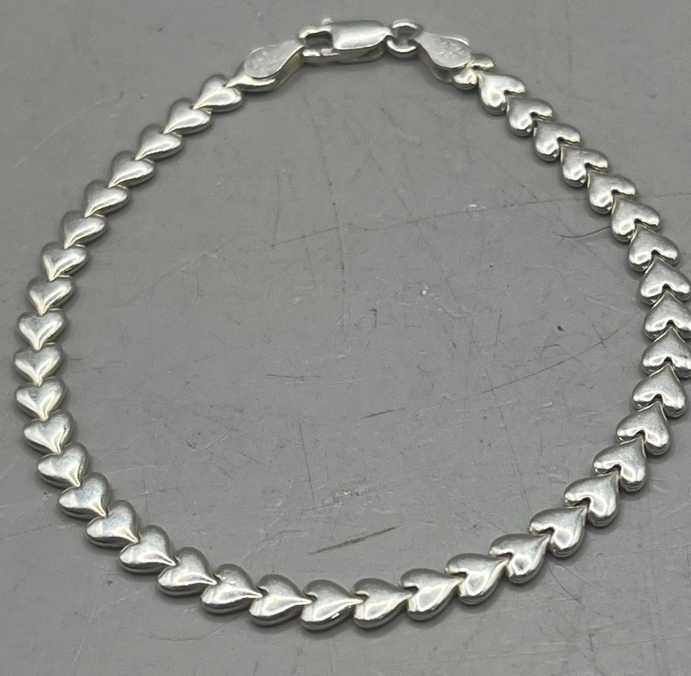 Sterling Silver KA-1772 Heart Link Bracelet Signed 925 Signed Italy 4g 7”