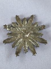 Vintage Star Burst Sky-Blue/Sapphire-Blue Resin Silver Tone Brooch Pin