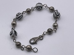 Vintage Sterling Silver Bracelet Beaded Black White Flowers 925 Small 6 1/4″