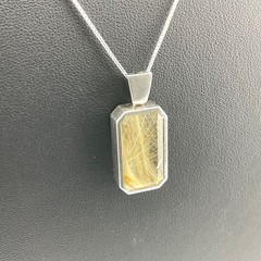 Vtg Golden Straw Rutilated Quartz Pendant Sterling Silver Necklace Box Chain 24”