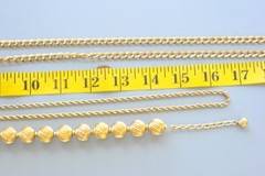 Necklace Lot Vtg Napier Monet Avon Gold tone ** All have a lot of wear XL5