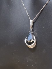 1950’s Sorrento Sterling Silver & Hematite Pendant 15.5″ Chain Filigree Accent