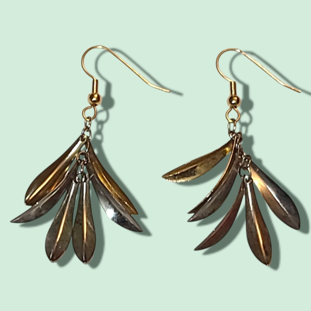 Vintage Mixed Metal Leaf Dangle Earrings Boho Artisan Gold Silver Tone