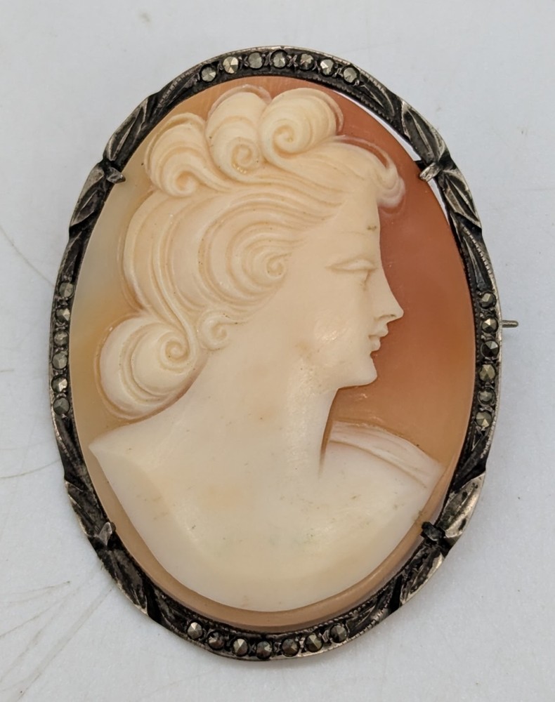 800 Silver Carved Shell Cameo Pin Brooch w/ Marcasite Antique 4.5cm x 3.5cm