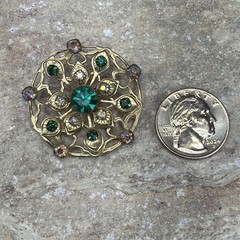 Vintage Emerald Green & Clear AB Rhinestone Layered Flower Brooch Gold tone 1.5″