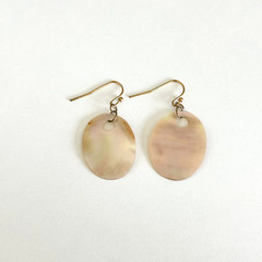 Ladies Vintage Mother Of Pearl Shell MOP Ladies Drop Earrings