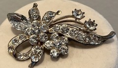 Vintage Sparkling MCM Brooch, Round, Teardrop, And Marquise Rhinestones (1940s)