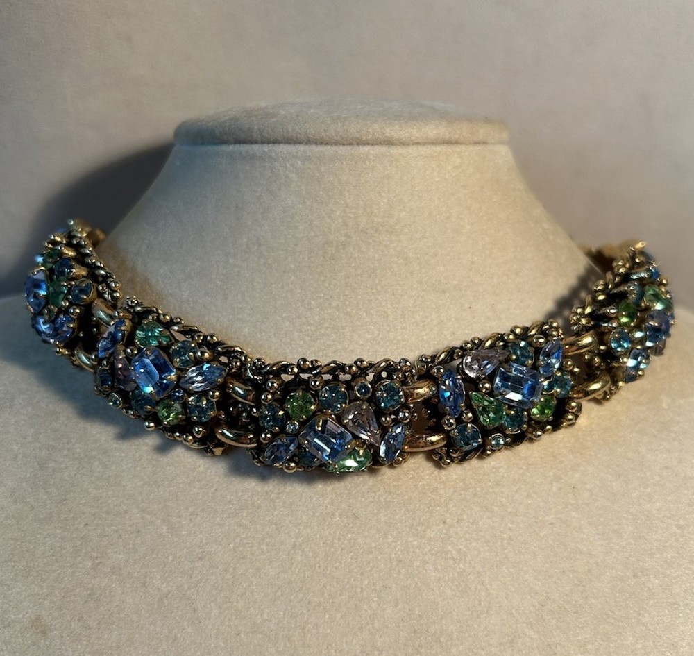 Vtg. Barclay Gold Tone Multi Color Rhinestones Necklace 14 7/8″
