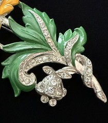 Deco Era vintage pot metal enamel brooch
