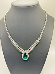 Vintage Emerald Green Glass & Clear Rhinestone Statement Necklace Silver Tone