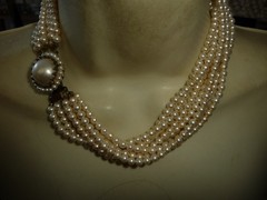 VTG 7 STRANDS FAUX PEARLS COLLAR BIB NECKLACE #31/19