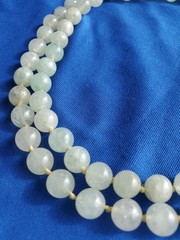 Original Old JADE White Green 8 Millimeters Deco Necklace Vintage 30″ inch Long