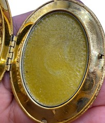 Vintage Revlon Heirloom Solid Perfume Locket Pendant Necklace Gold Tone