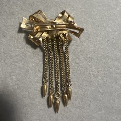 Vintage Coro Bow Brooch Pin Purple Rhinestone Gold Tone Dangle Dangling Chains