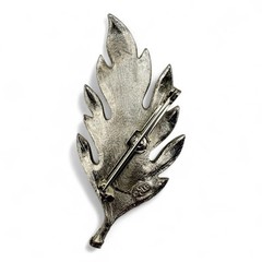 Vintage LG-Lind-Gal Signed Silver Tone Leaf Brooch