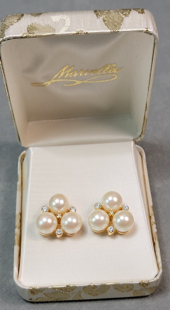 Vintage MARVELLA Goldtone FAUX PEARL CLUSTER & RHINESTONE Pierced EARRINGS
