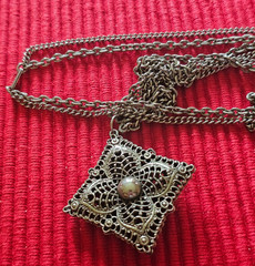 Celebrity 60’s – 70’s Silver Tone Square Pendant on Double Strand 31 Inch Chains