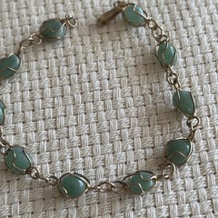 Woman’s Vintage Nephrite Jade Wire Wrapped Bracelet 7.5 Inch