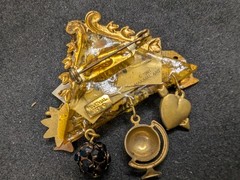Vintage Maximal Art Poker Brooch Pin 2 1/2 ” Long