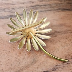 Vintage Original by Robert Enamel Daisy Brooch White Yellow Flower Mod 60s Pin