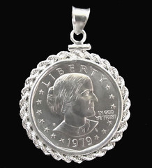 Coin Pendant 1979 Susan B. Anthony Sterling Silver Rope Bezel Soldered Bail