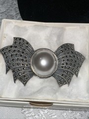 Vintage Judith Jack Sterling Silver 925 Marcasite and Faux Pearl Bow Brooch