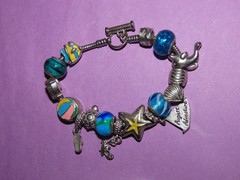 8″ BEACH CHARMS BRACELET ENAMEL SILVER TONE VINTAGE AUGUST ADVENTURE