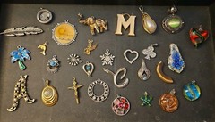 Vintage Jewelry Pendants