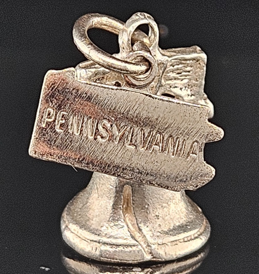 Nickel Silver PENNSYLVANIA CRACKED LIBERTY BELL Charm Pendant 3D Vintage