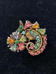 vintage hollycraft multi colored rhinestone brooch