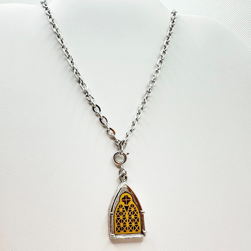 Vintage Sarah Coventry 1977 Pendant Necklace Stained Glass Cathedral Silver Tone