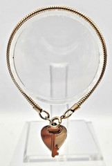 Vintage Gold Tone Heart Key Charm Bracelet 6 3/4″ Smooth Chain