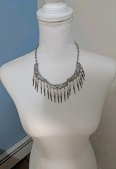 Vintage Victorian Style Bib Necklace Faux Pearl Elegant Statement