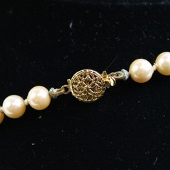 Vintage 15.5 Inch Artificial Pearl Choker Necklace