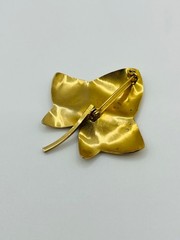 Vintage Gold Tone Ivy Leaf Brooch ~ Mid-Century