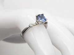 Estate $4000 1.50ct Natural Ceylon Blue Sapphire VS G Diamond Platinum Ring
