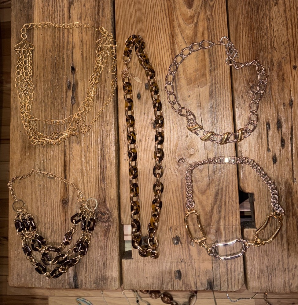 Estate Sale Necklaces Lot 1