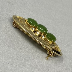 Stone Brooch Pin Green Gemstone Cabochons Gold Tone Filigree Glass Rhinestones