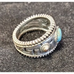 Vintage Southwestern Style Faux Turquoise Cabochon Ring Heavy Silver Plated Band
