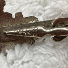 Yale Forklift Tie Bar Clip Silver Tone Alligator Clasp Mercury Industries 1.5″