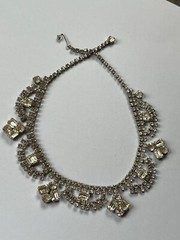Vintage Elegant Draping Clear Rhinestone Silvertone Choker Necklace – 15.5 inche