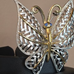 Vintage Avon Butterfly Brooch Silver Gold Tone Filigree Blue crystal Rhinestones