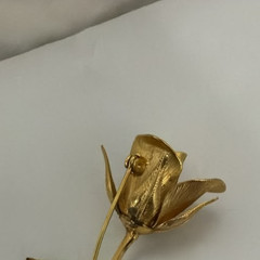 Vintage Gold Tone Long Stem Rose Brooch 3D Brushed Metal Flower Pin 1970s