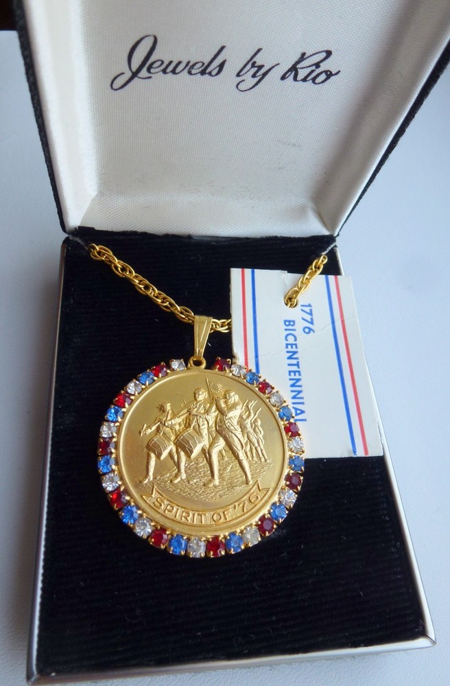 NOS Patriotic Red White Blue Rhinestone Spirit of ’76 Bicentennial Necklace