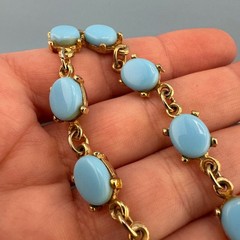 Vintage Bracelet Blue Milk Glass Gold Tone Oval Links MCM 6.75″ Faux Turquoise