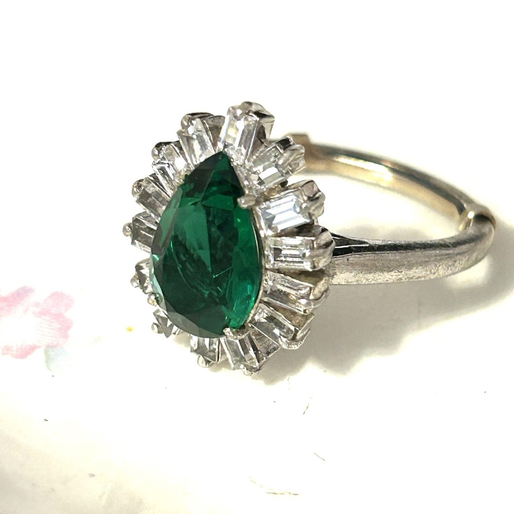 Vintage DuJay Sterling Cocktail Ring Pear Green Glass Halo Stone Size 8.25