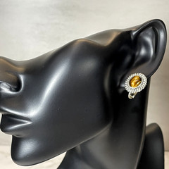 Vintage Avon Oval Silver Tone Setting & Tiger’s Eye Cabochons Clip on Earrings